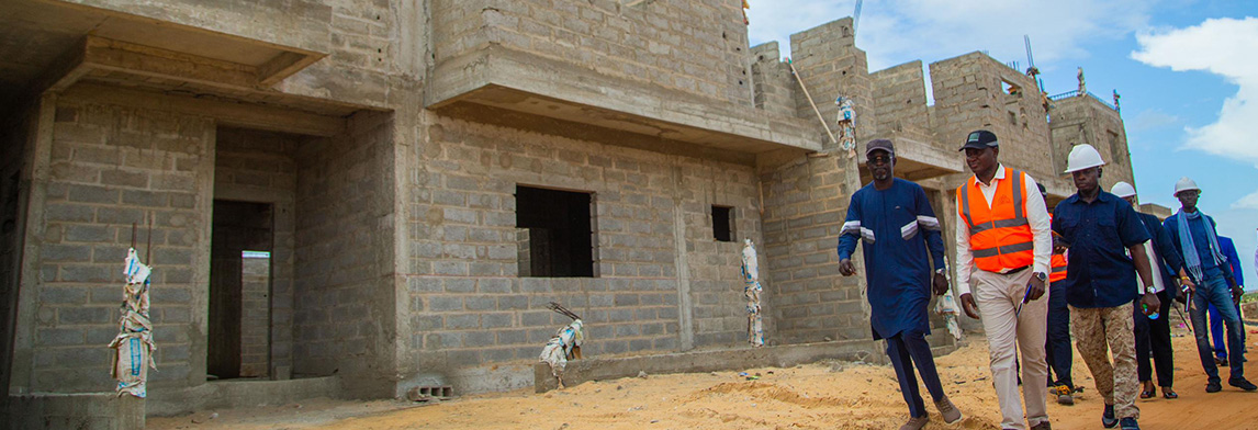 Visite de chantier du DG de la LONASE